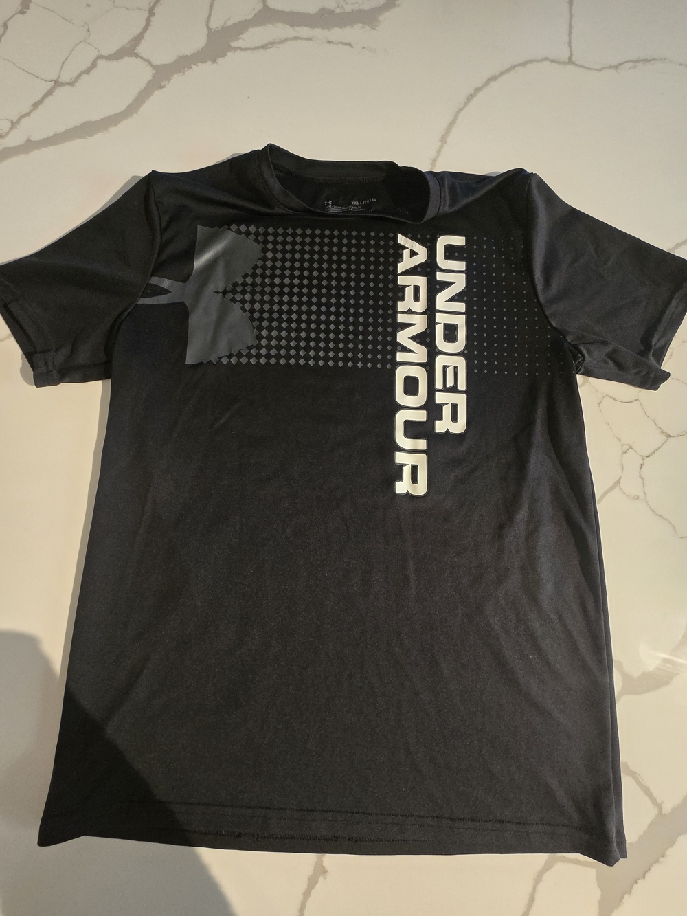 Under Armour Black Short-Sleeve Athletic Tee with Vertical Logo